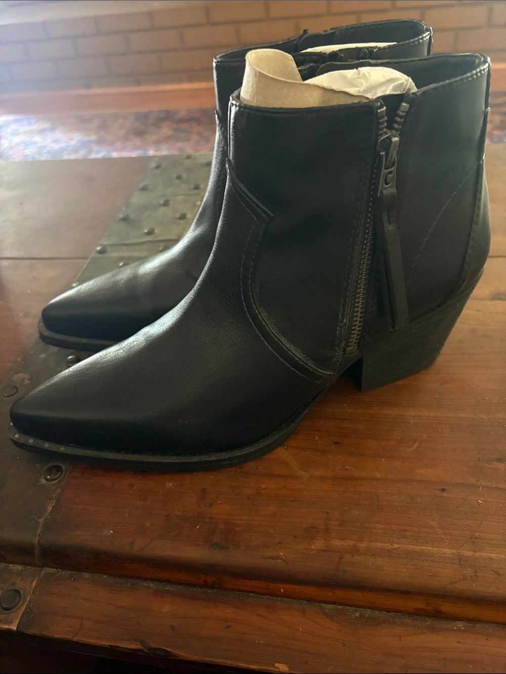 Sam Edelman Black Pointed Toe Heeled Boots